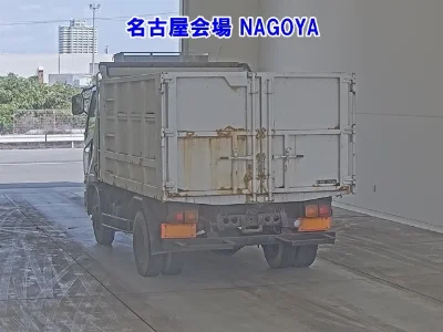MITSUBISHI FUSO FIGHTER