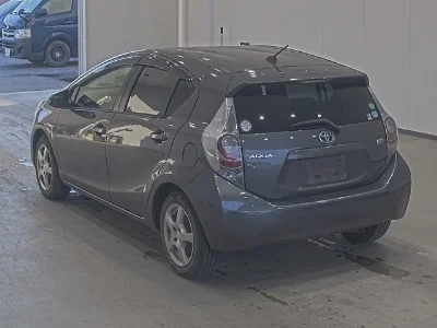 Статистика аукционов Toyota Aqua