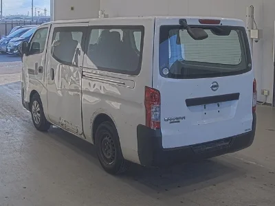 NISSAN NV350 CARAVAN