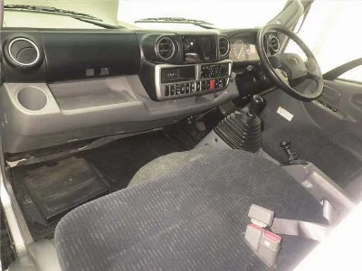 TOYOTA DYNA