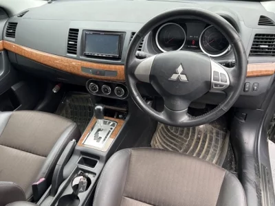 MITSUBISHI GALANT FORTIS