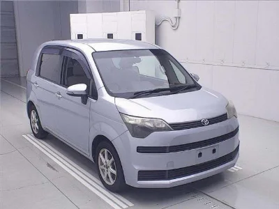 TOYOTA SPADE