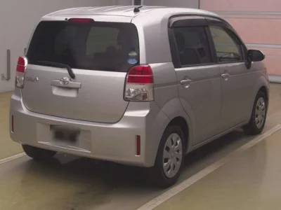 TOYOTA SPADE