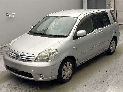 TOYOTA RAUM