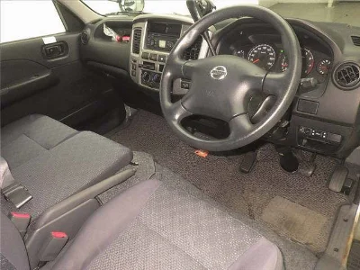 NISSAN CARAVAN