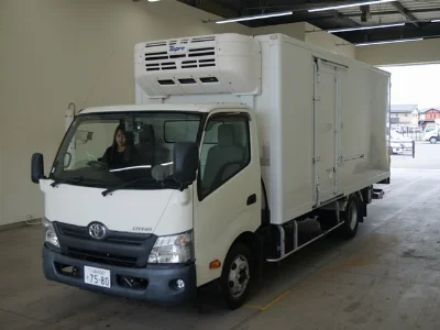 TOYOTA DYNA