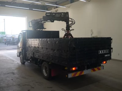MITSUBISHI CANTER
