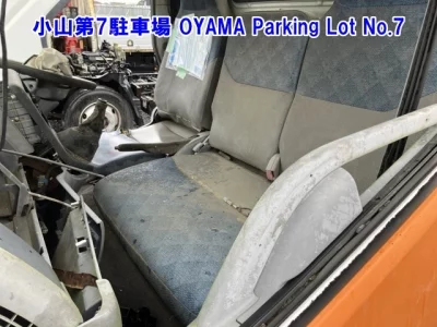MITSUBISHI CANTER