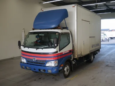 Hino Dutro