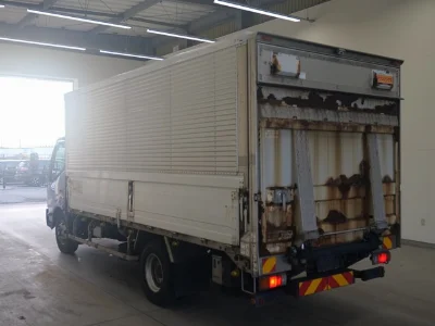 Hino Dutro