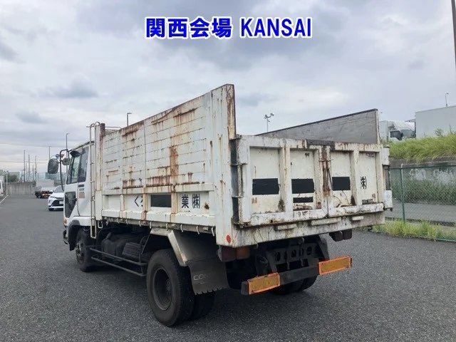 Nissan UD  с аукциона в Японии