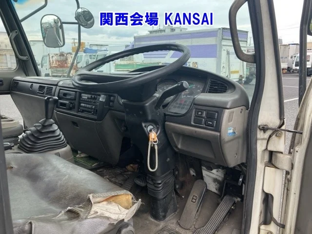 Nissan UD  с аукциона в Японии