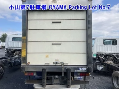 MITSUBISHI CANTER