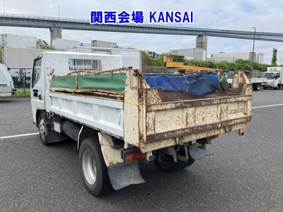 MITSUBISHI CANTER