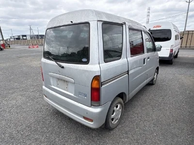 DAIHATSU HIJET VAN