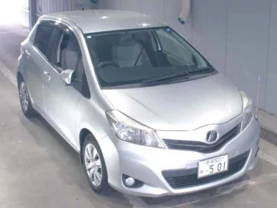 TOYOTA VITZ