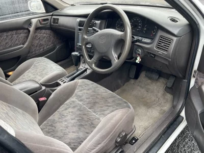 TOYOTA CORONA