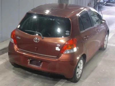 TOYOTA VITZ