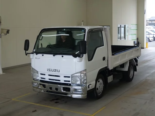 Isuzu Elf 2013