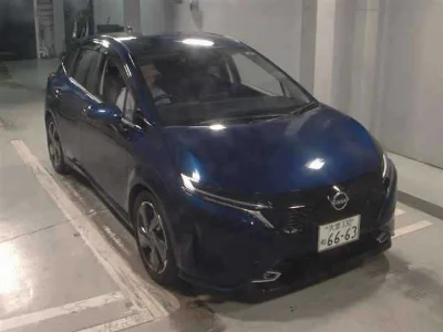 NISSAN AURA