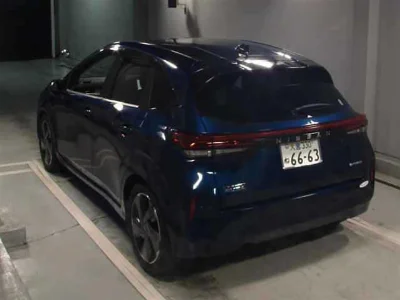 NISSAN AURA