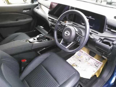 NISSAN AURA