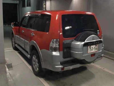MITSUBISHI PAJERO