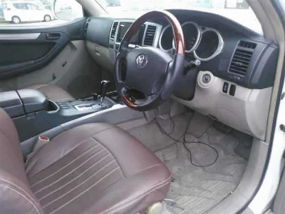 TOYOTA HILUX SURF