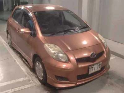 TOYOTA VITZ