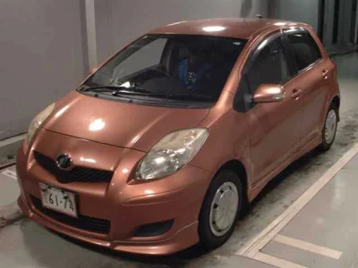 TOYOTA VITZ