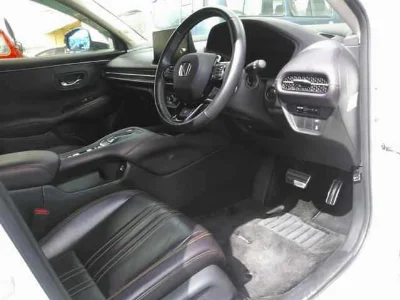 HONDA ZR-V