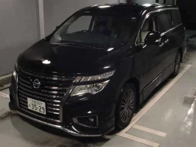 NISSAN ELGRAND