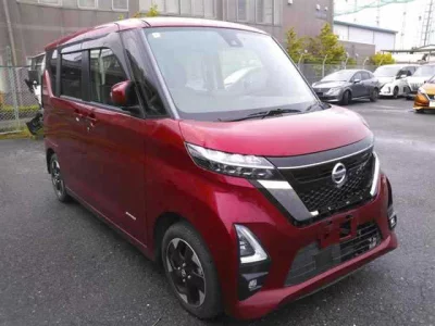 NISSAN ROOX