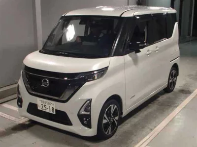 NISSAN ROOX