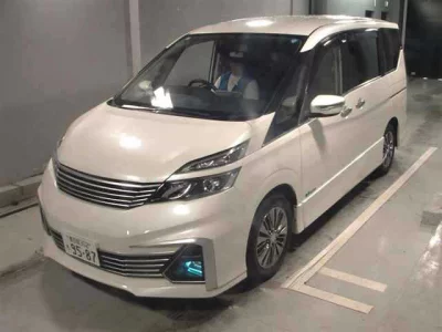 NISSAN SERENA