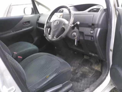 TOYOTA RACTIS