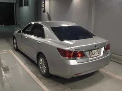 TOYOTA CROWN