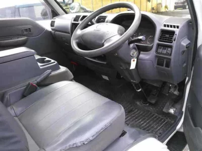 MAZDA BONGO VAN