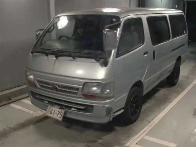 TOYOTA HIACE VAN