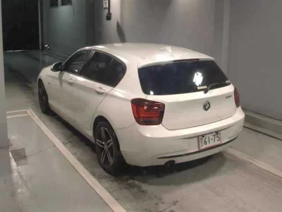 BMW 1 SERIES