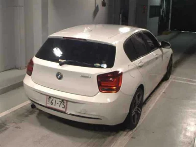 BMW 1 SERIES