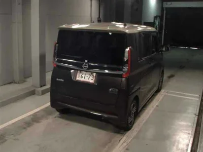 NISSAN ROOX