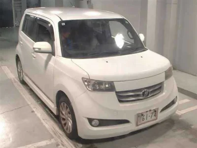 TOYOTA BB