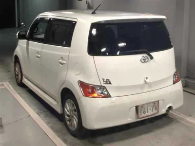 TOYOTA BB