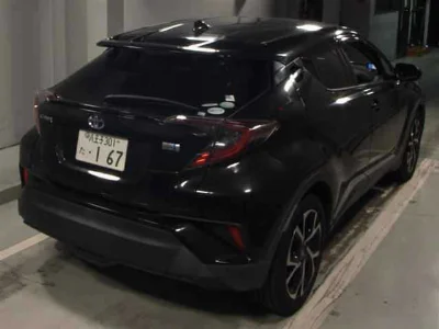 TOYOTA C-HR