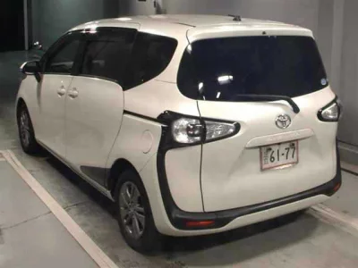 TOYOTA SIENTA