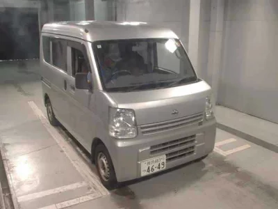 NISSAN CLIPPER VAN