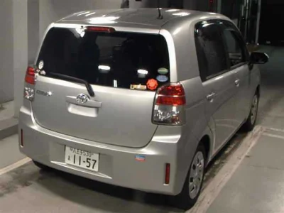 TOYOTA SPADE