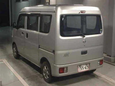 NISSAN CLIPPER VAN