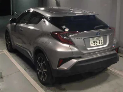 TOYOTA C-HR